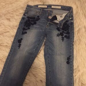 Pilcro Slim Boyfriend Embroidered - size 27